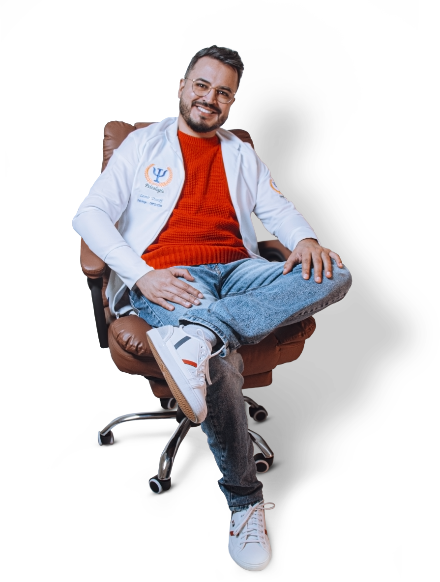 Psicólogo Leonir Troscki em atendimento clínico